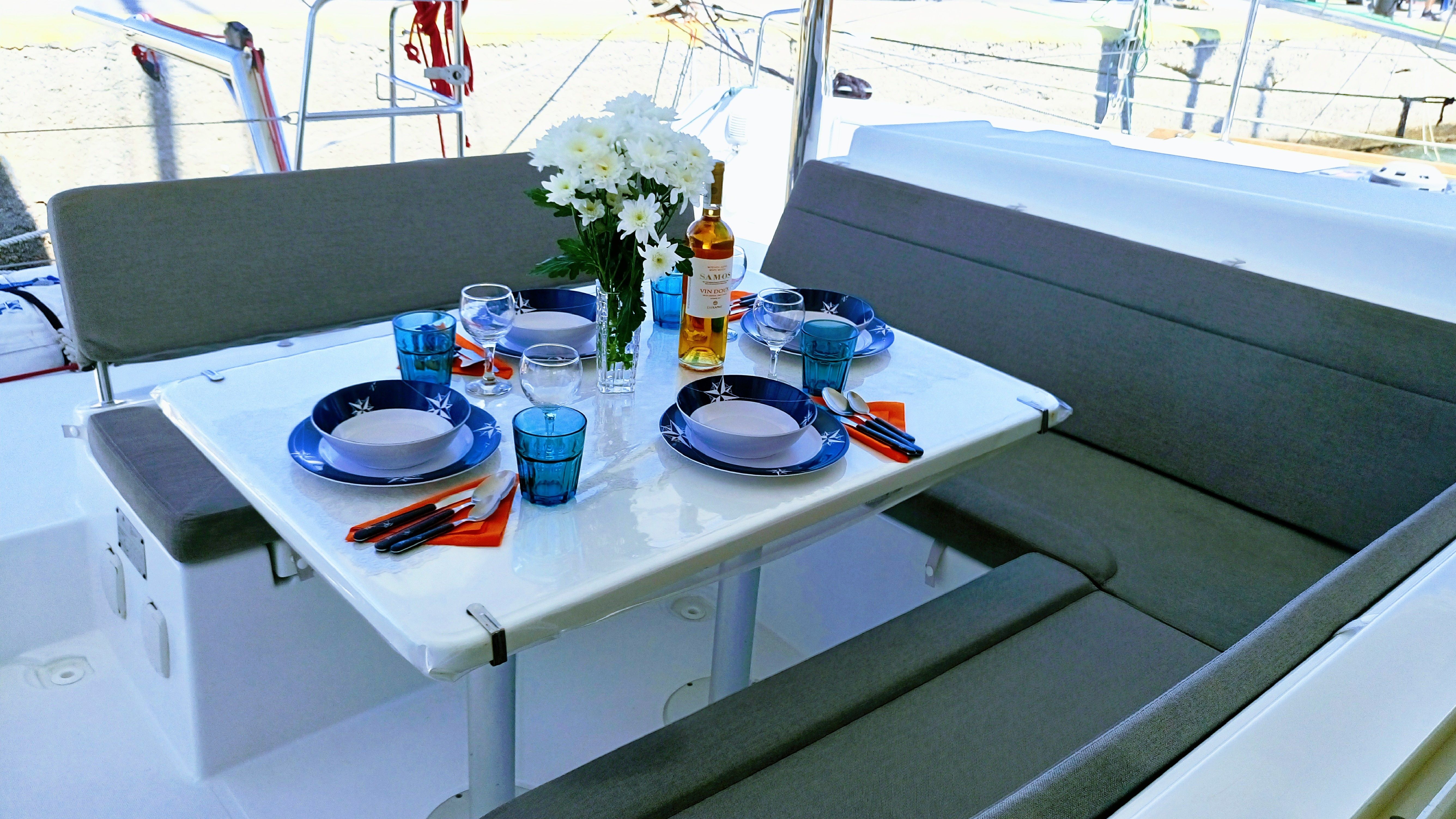 Lagoon 39 | Lion Royal