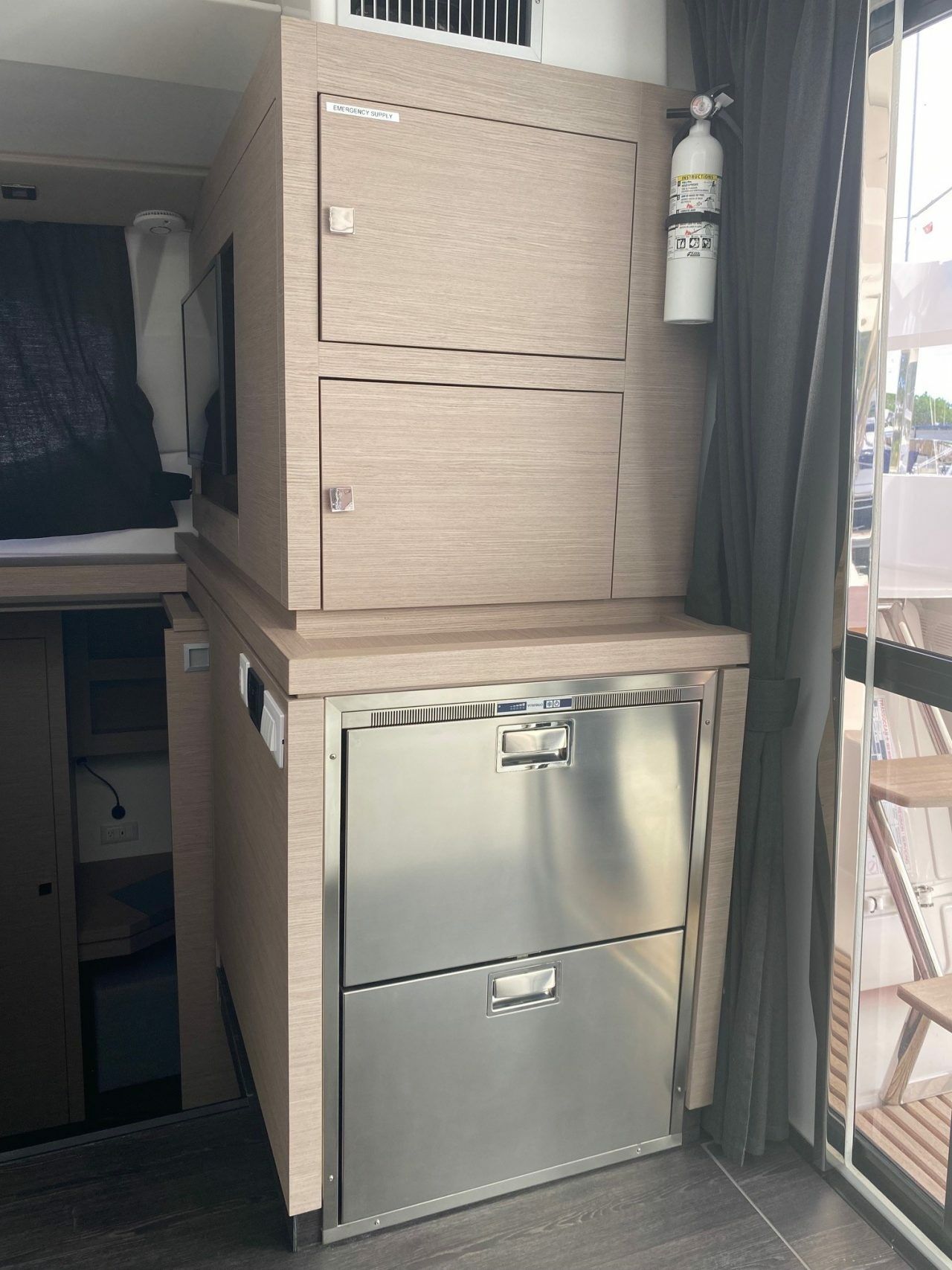 Fountaine Pajot Astrea 42 | Serene Blue