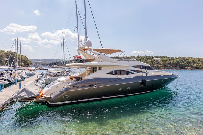 Sunseeker 84 | Skywater