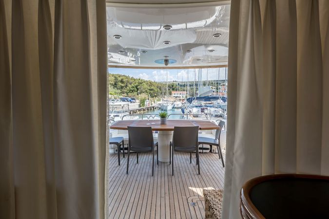 Sunseeker 84 | Skywater