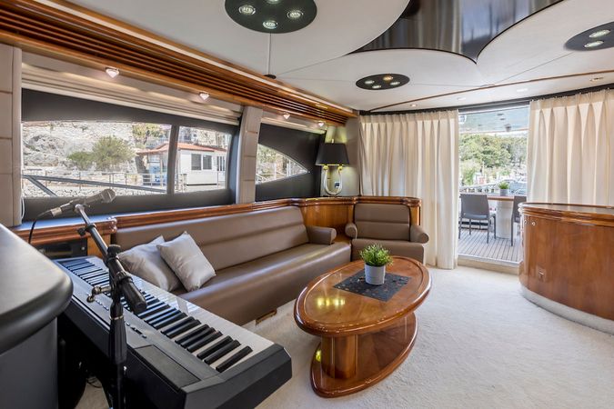 Sunseeker 84 | Skywater