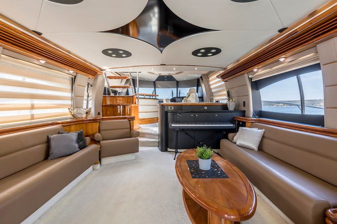 Sunseeker 84 | Skywater