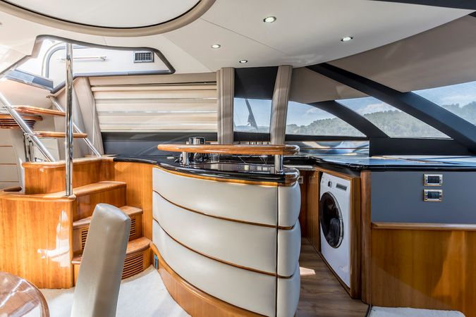 Sunseeker 84 | Skywater