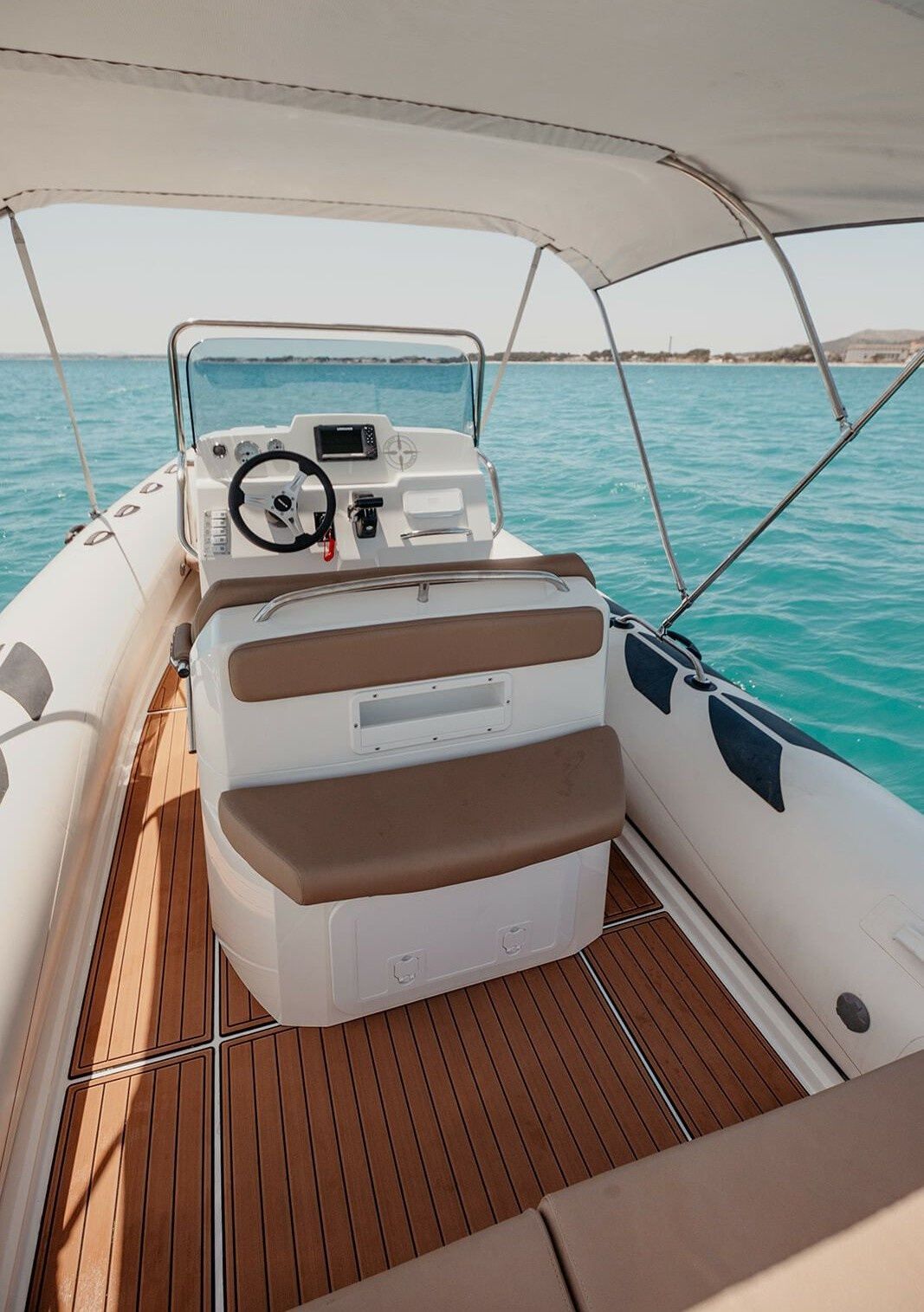 Brig 700 | Navigator