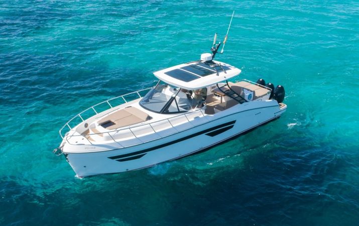 Gulf Craft Oryx 379 | Oryx
