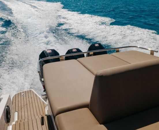 Gulf Craft Oryx 379 | Oryx