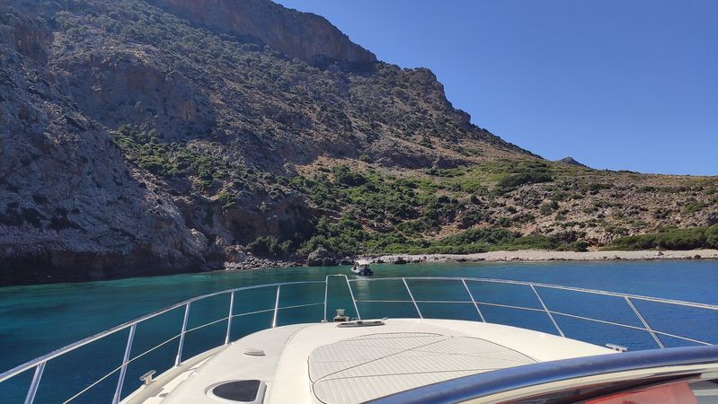 Sunseeker 58 | Small Eva