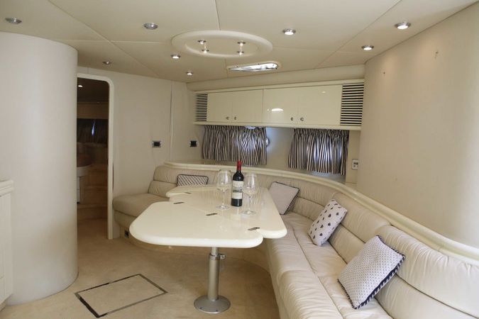 Sunseeker 58 | Small Eva