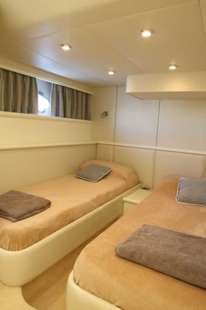 Sunseeker 58 | Small Eva