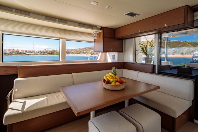 Lagoon 52 F | Madinina