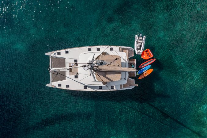 Lagoon 52 F | Madinina