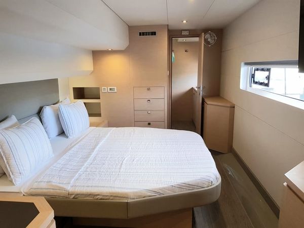 Fountaine Pajot MY 44 | Celtic Star