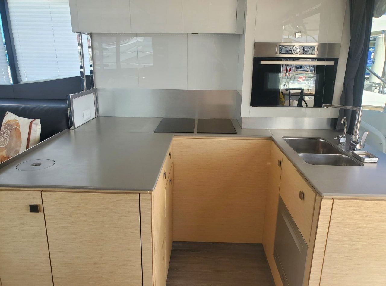 Fountaine Pajot MY 44 | Celtic Star