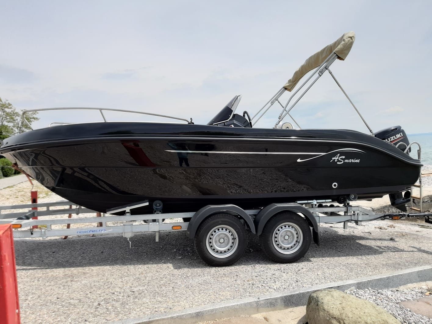 AS Marine 570 Open | Black