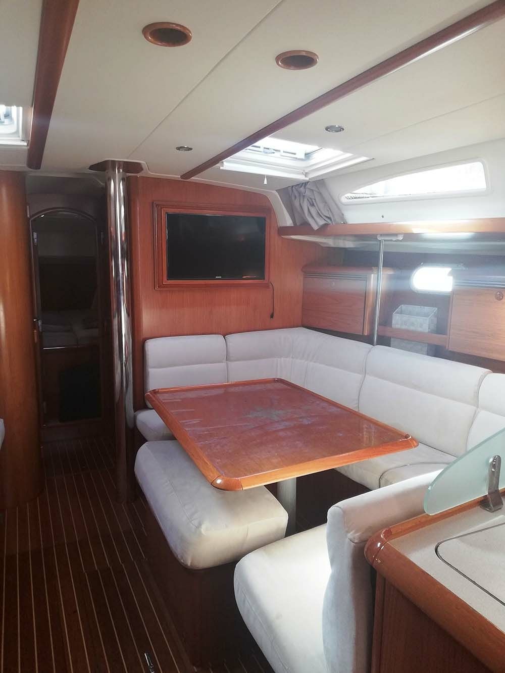 Jeanneau Sun Odyssey 43 | Ren