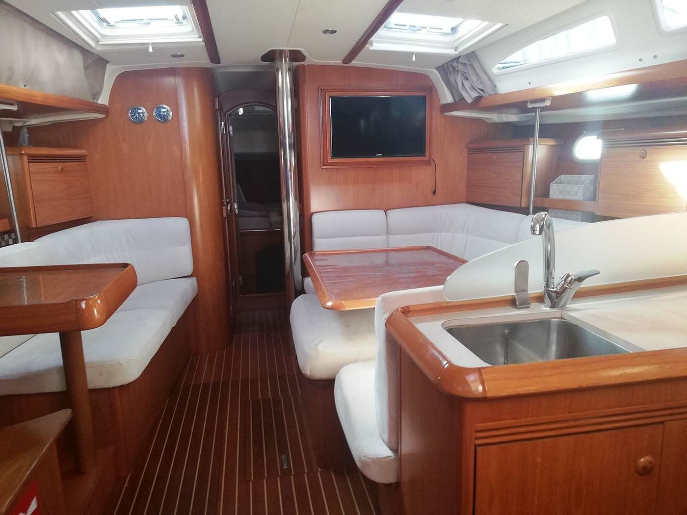 Jeanneau Sun Odyssey 43 | Ren