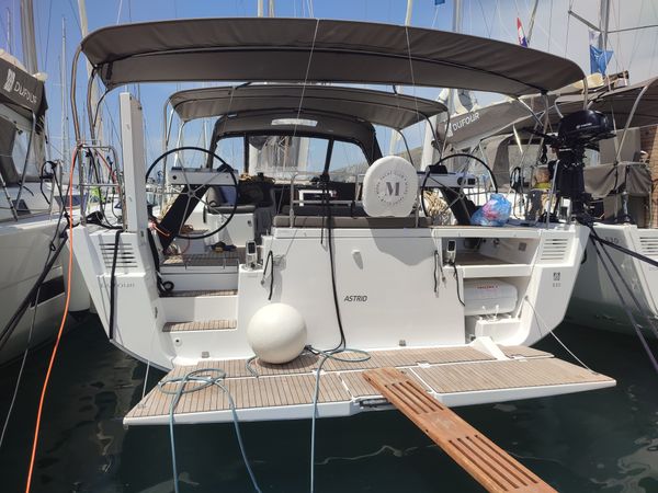 Dufour 530 | Astrid