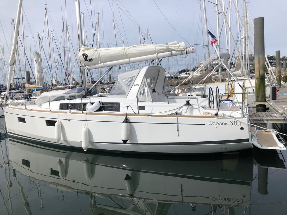 Beneteau Oceanis 38.1 | Lisboa