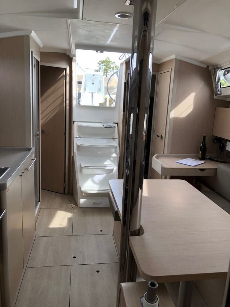 Beneteau Oceanis 38.1 | Lisboa