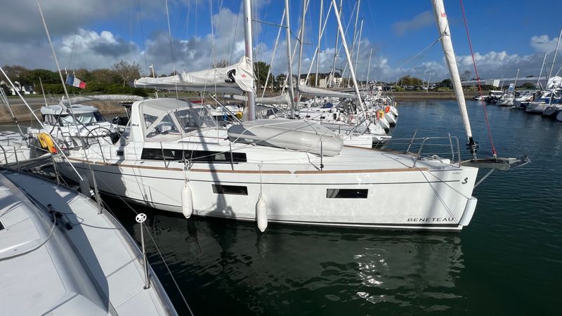 Beneteau Oceanis 38.1 | Lisboa
