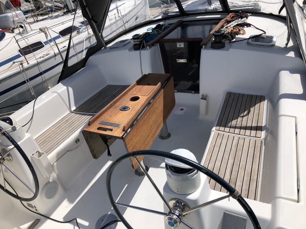 Dufour 375 | Chifoumi