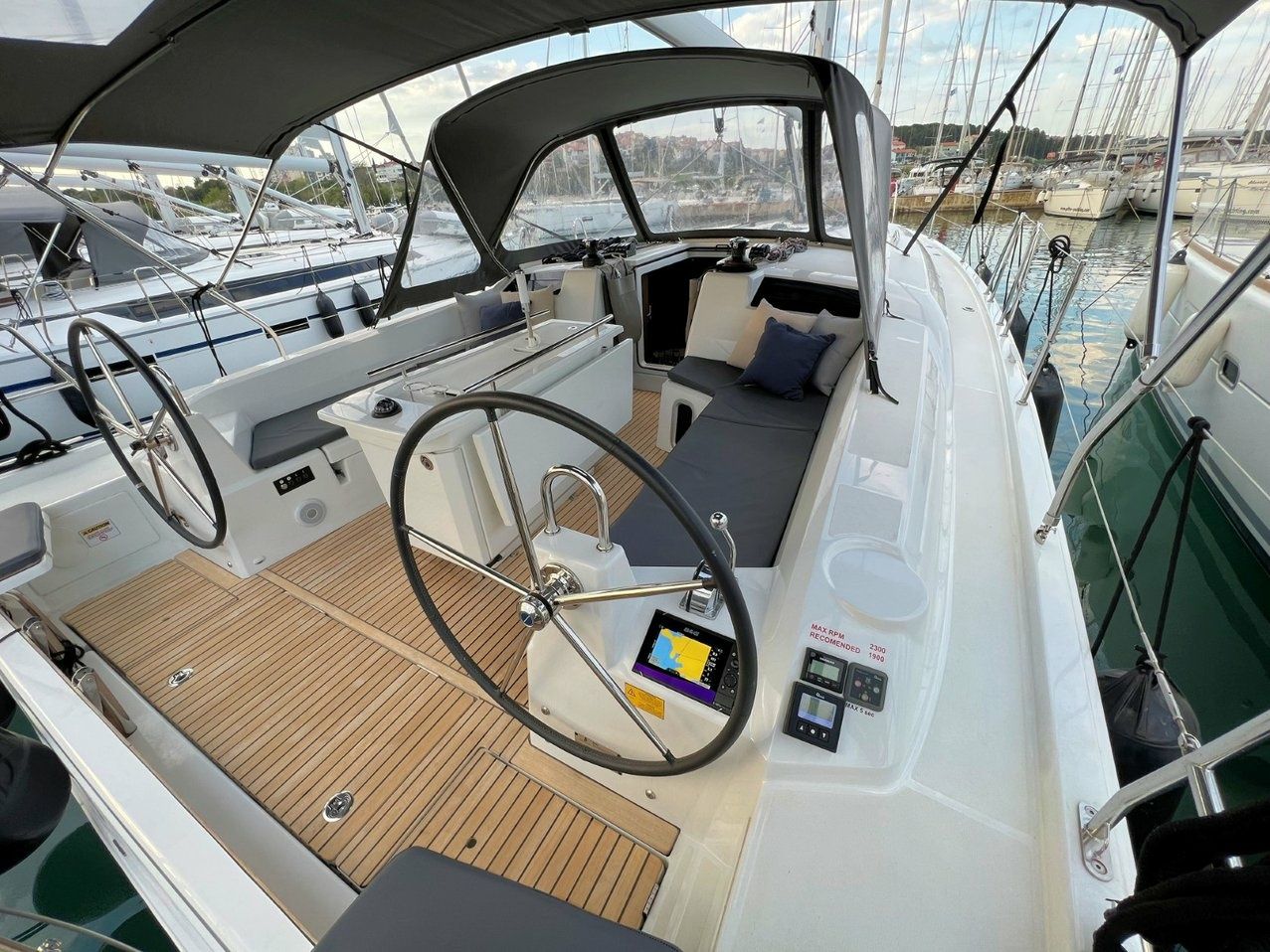 Beneteau Oceanis 40.1 | Christine
