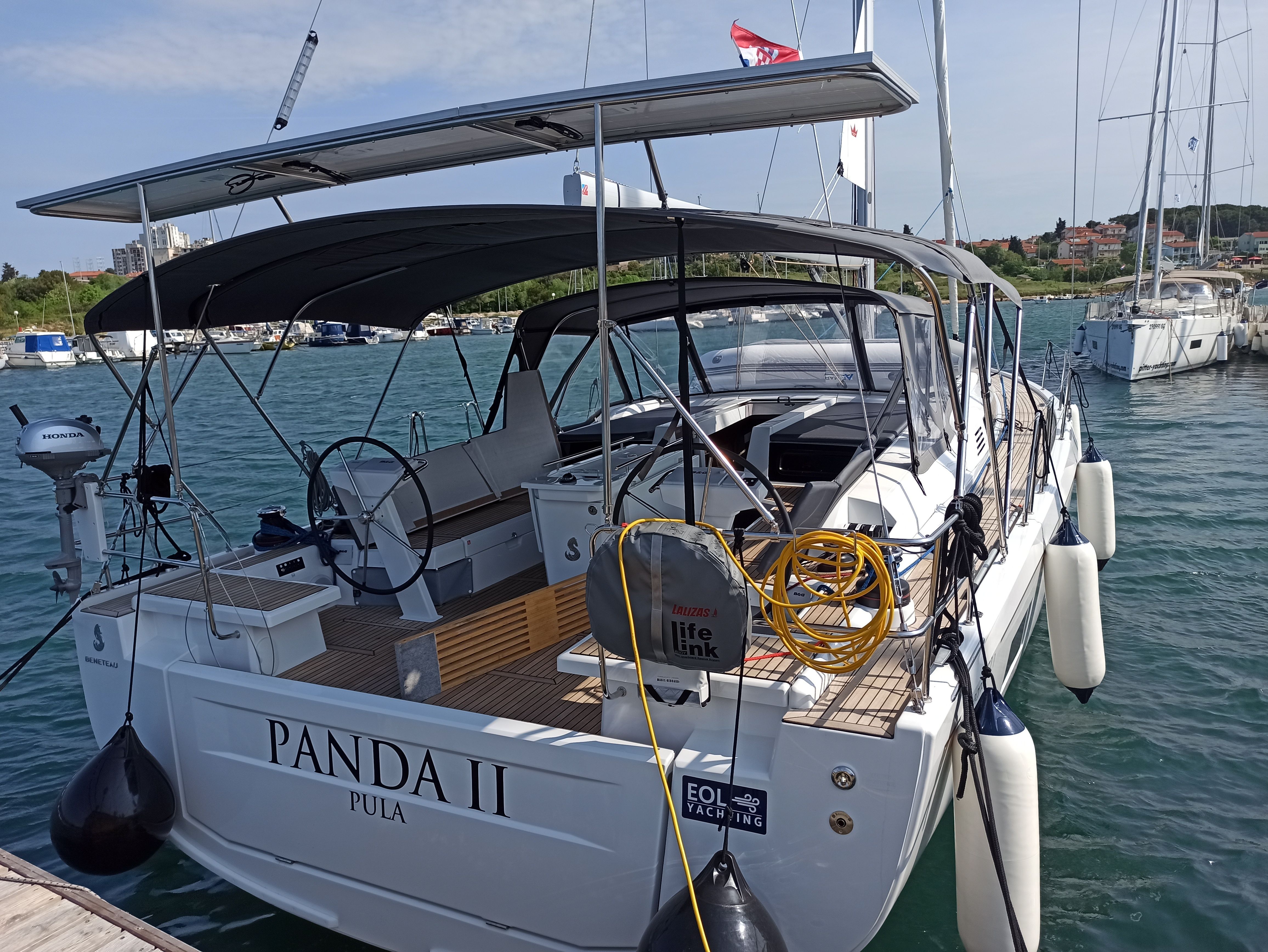 Beneteau Oceanis 51.1 | Panda 2