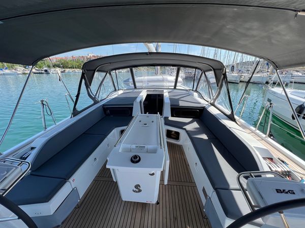 Beneteau Oceanis 51.1 | Panda 2