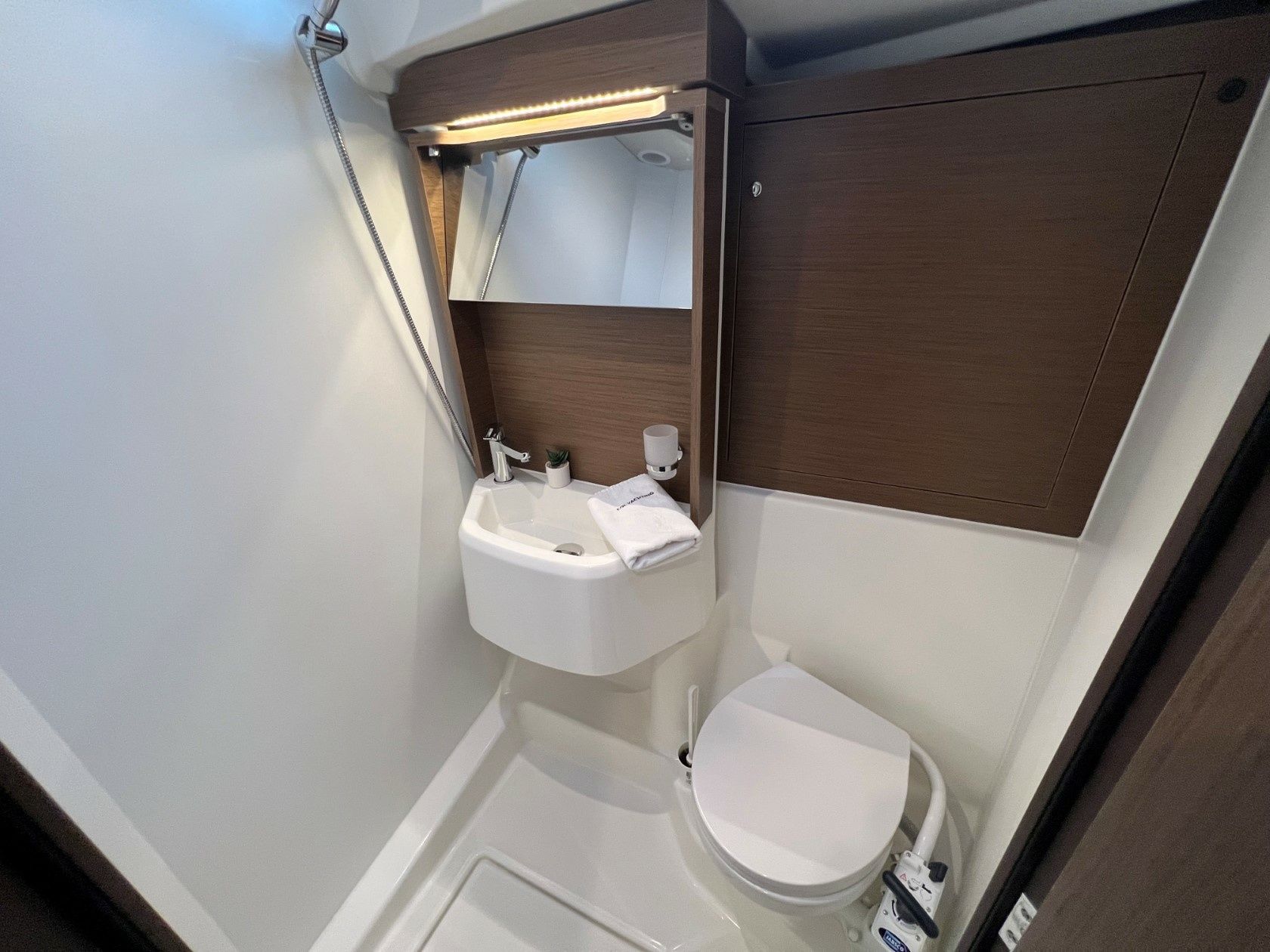 Beneteau Oceanis 51.1 | Panda 2