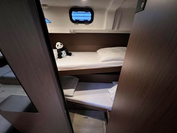 Beneteau Oceanis 51.1 | Panda 2