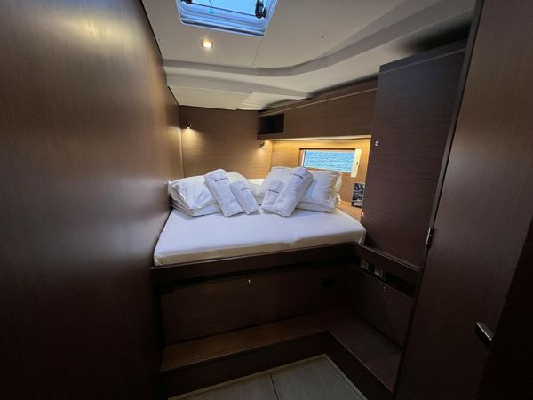 Beneteau Oceanis 51.1 | Panda 2