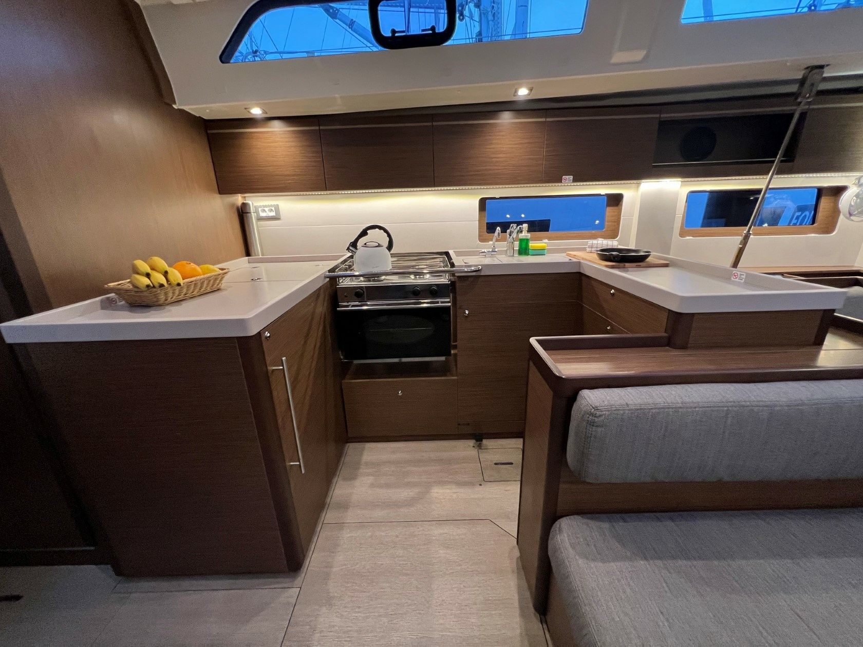 Beneteau Oceanis 51.1 | Panda 2