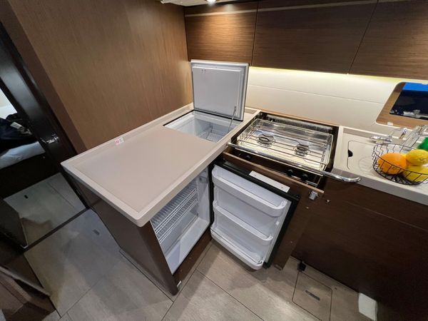 Beneteau Oceanis 51.1 | Panda 2