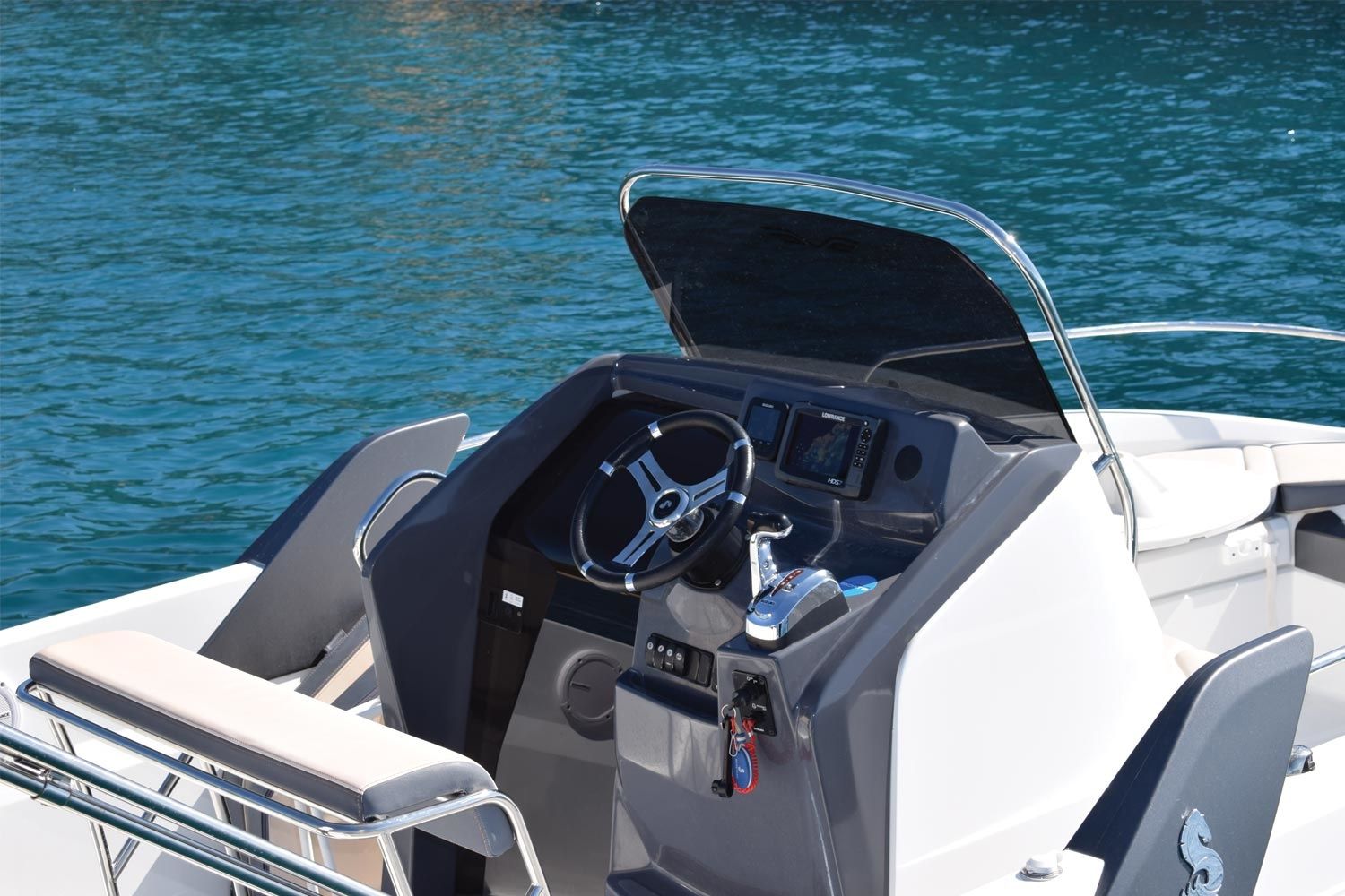 Beneteau Flyer 6.6 | Spacedeck