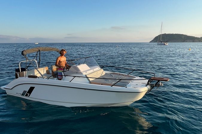 Beneteau Flyer 7 | Sundeck 1