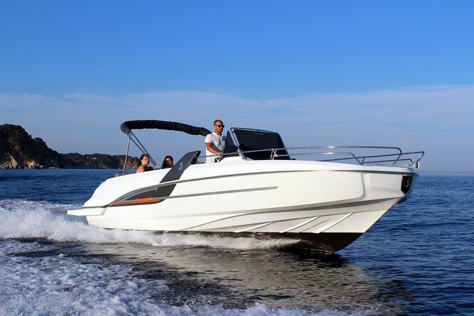 Beneteau Flyer 7.7 | Spacedeck