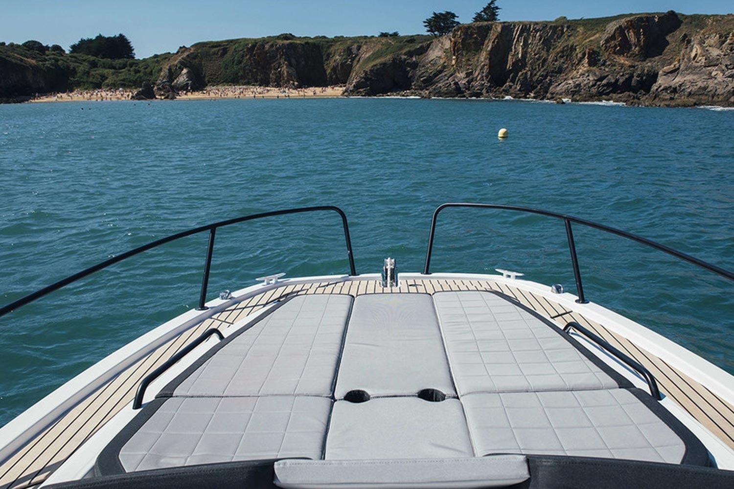Beneteau Flyer 8 | Sundeck