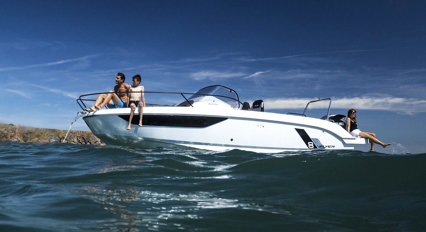 Beneteau Flyer 8 | Sundeck