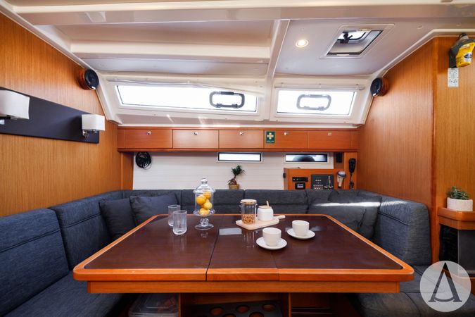 Bavaria Cruiser 46 | Astro