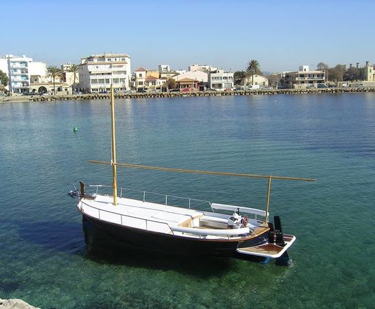 Custom Built Llaut | Petit Alejandra's