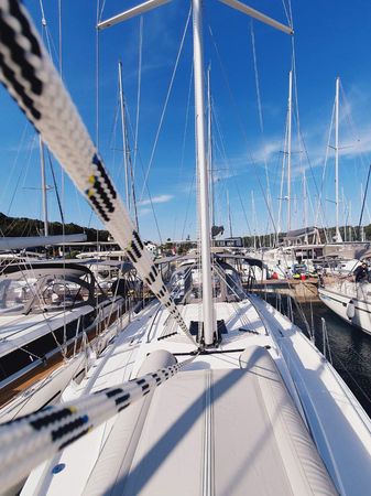 Bavaria C38 | Infinity