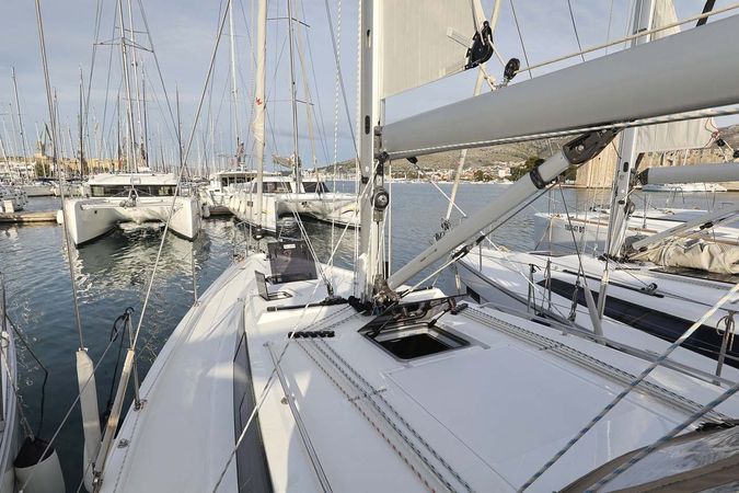 Bavaria C38 | Amore
