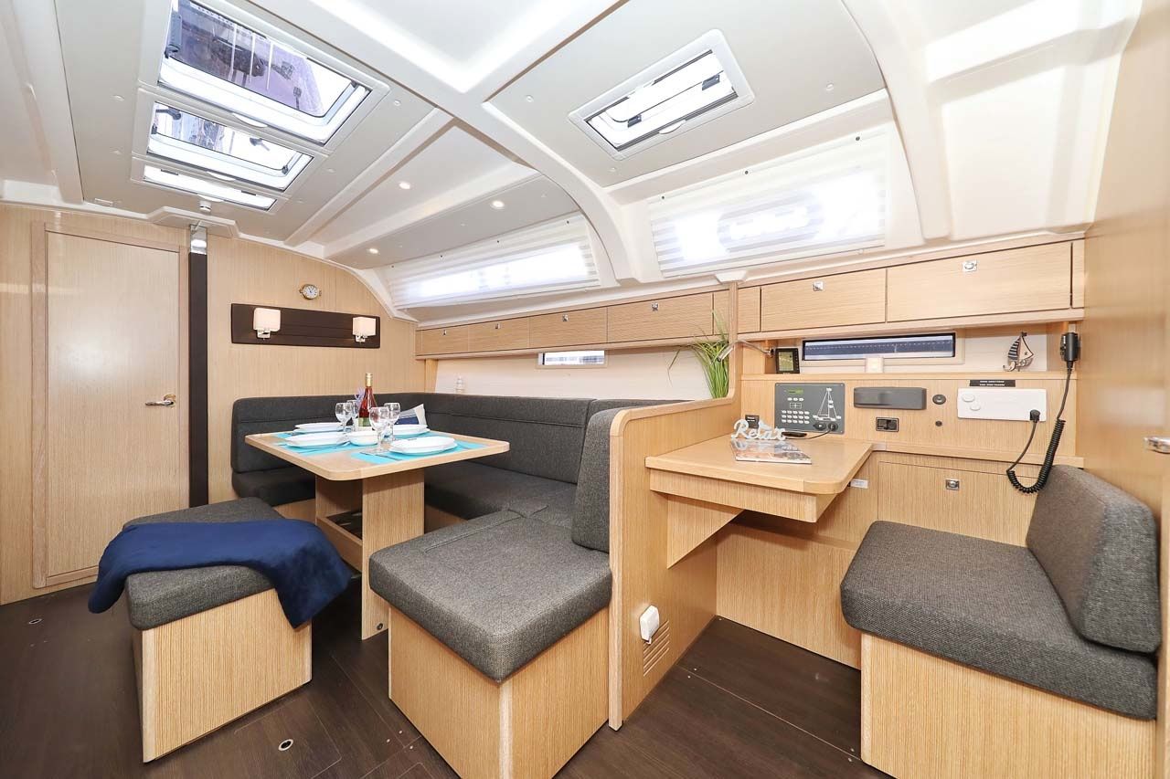 Bavaria Cruiser 41 | Anegada