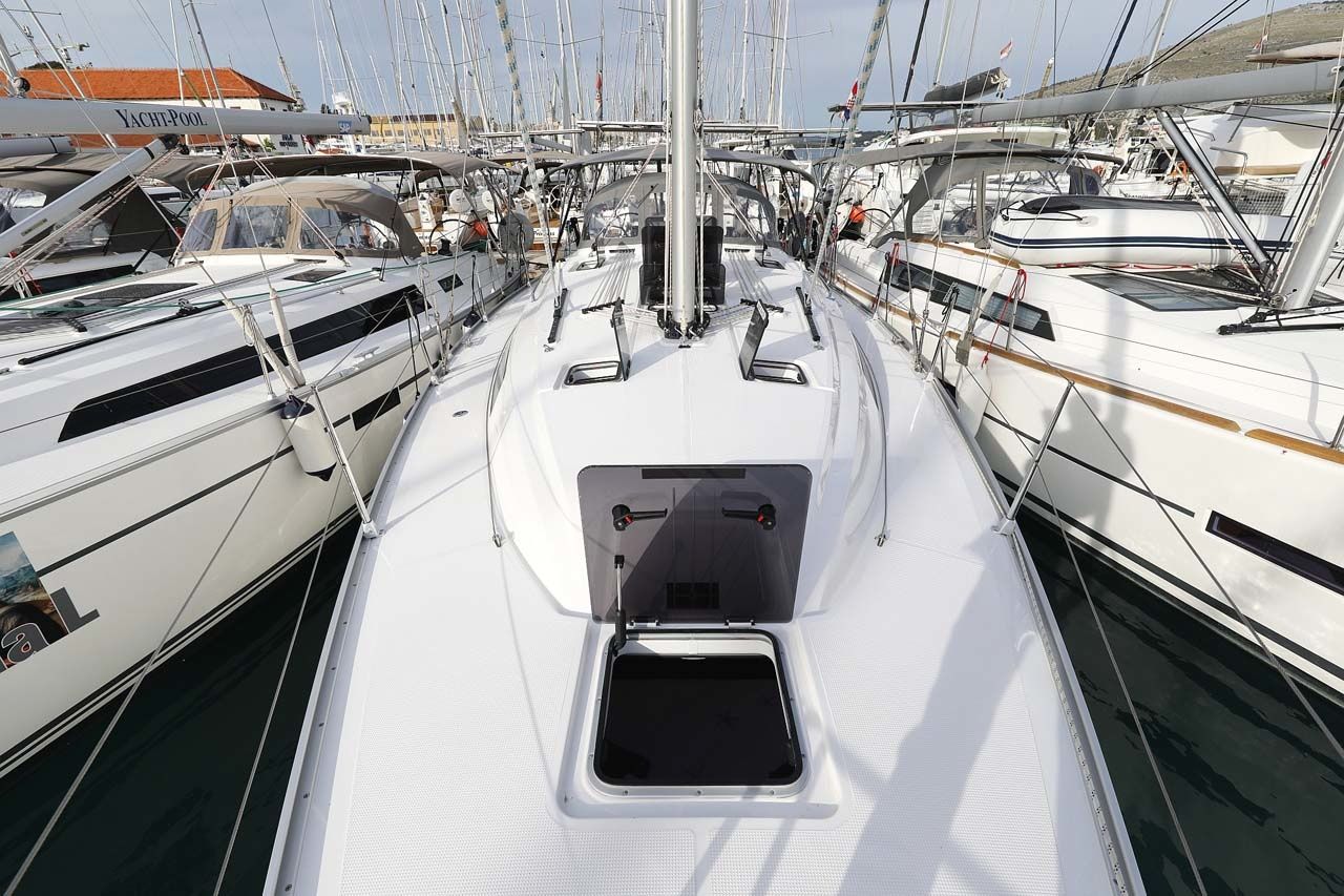 Bavaria Cruiser 41 | Anegada