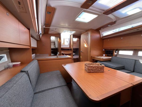 Dufour 390 | Bella 1