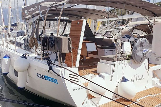 Dufour 470 | Sombra del Viento
