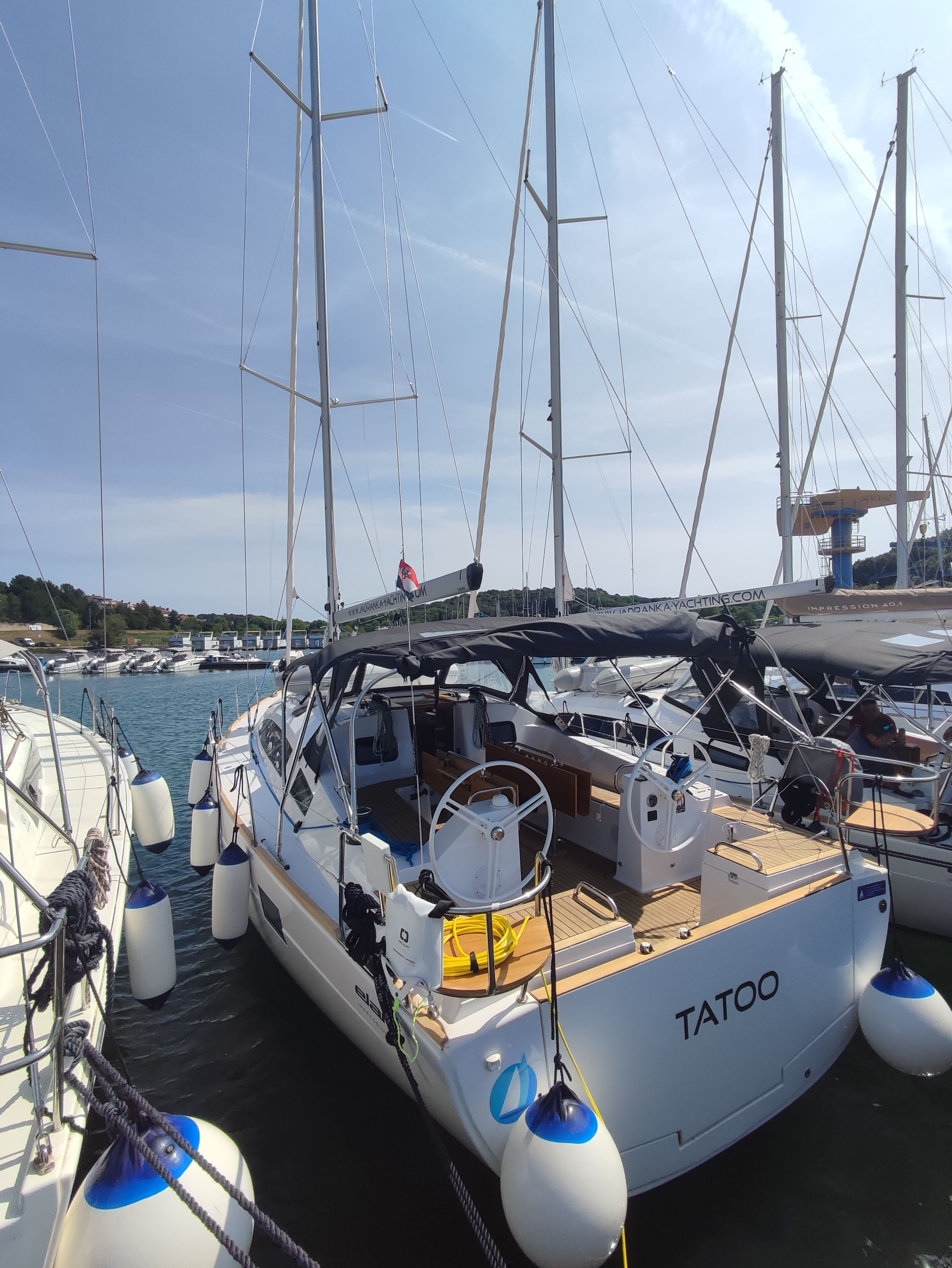 Elan 45.1 Impression | Tattoo