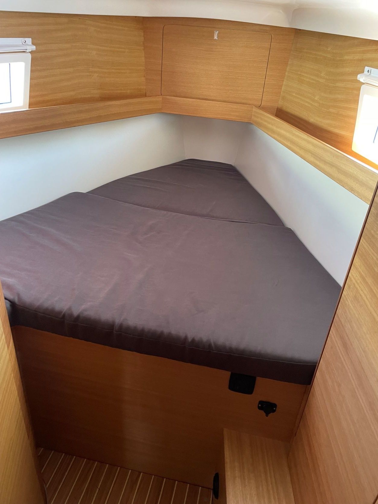 Elan 45.1 Impression | Tattoo