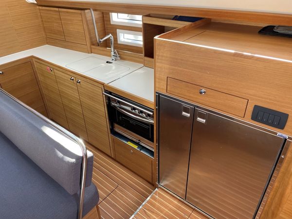 Elan 45.1 Impression | Tattoo