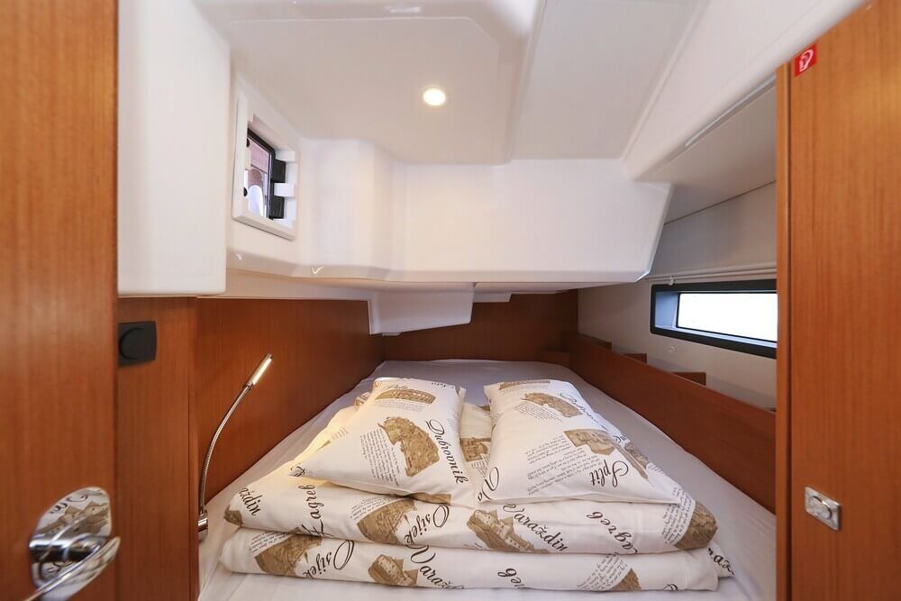 Bavaria C38 | Blue Note